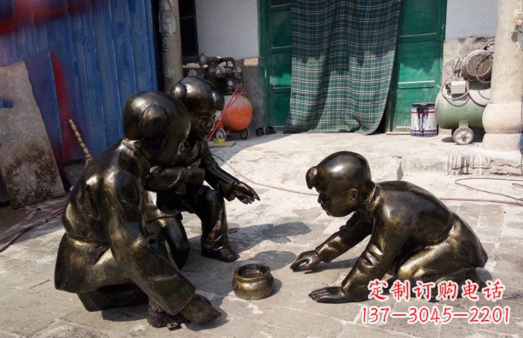 商丘精美玻璃钢仿铜斗蛐蛐儿童雕塑