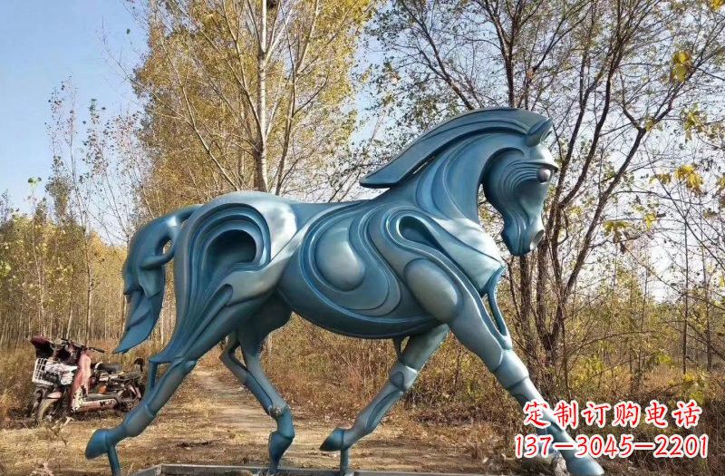 商丘玻璃钢雕刻的奔马
