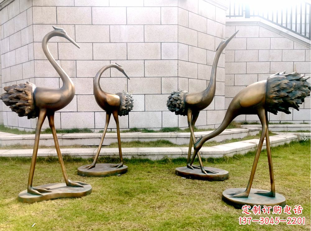 商丘玻璃钢仿铜仙鹤雕塑以自然之美为灵感