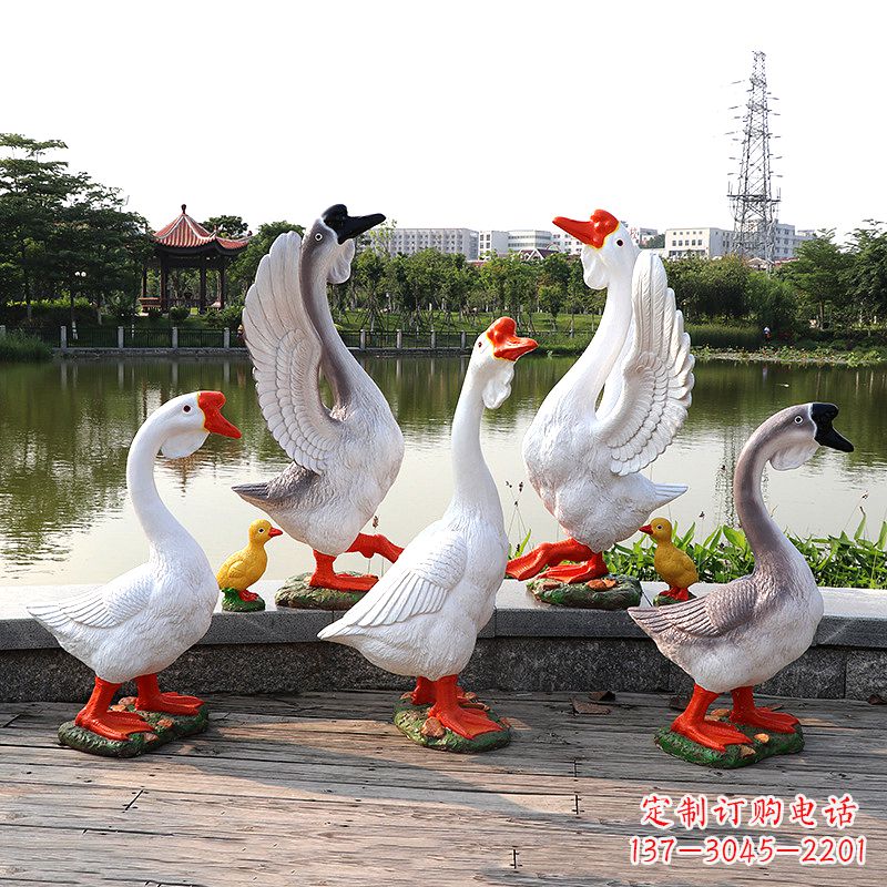 商丘玻璃钢仿真大白鹅雕塑-公园园林水景动物摆件
