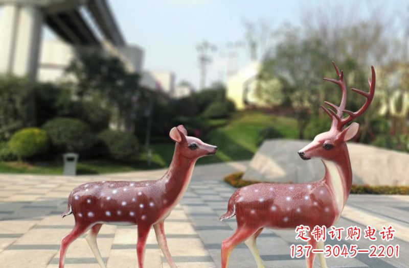 商丘玻璃钢仿真梅花鹿