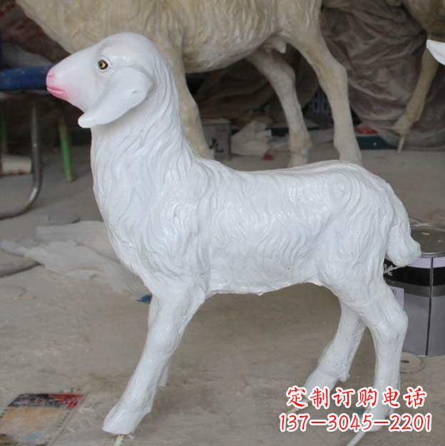 商丘玻璃钢仿真小羊