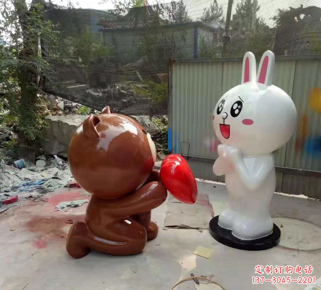 商丘玻璃钢卡通熊猫雕塑精美的动物雕塑