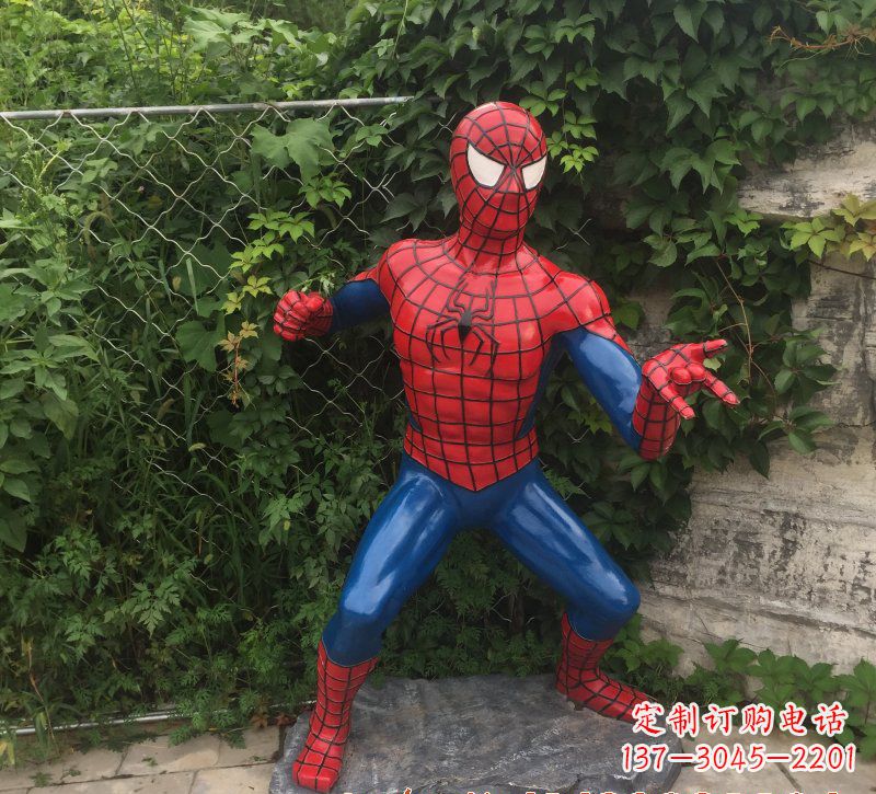 商丘玻璃钢蜘蛛侠一座精致的雕塑