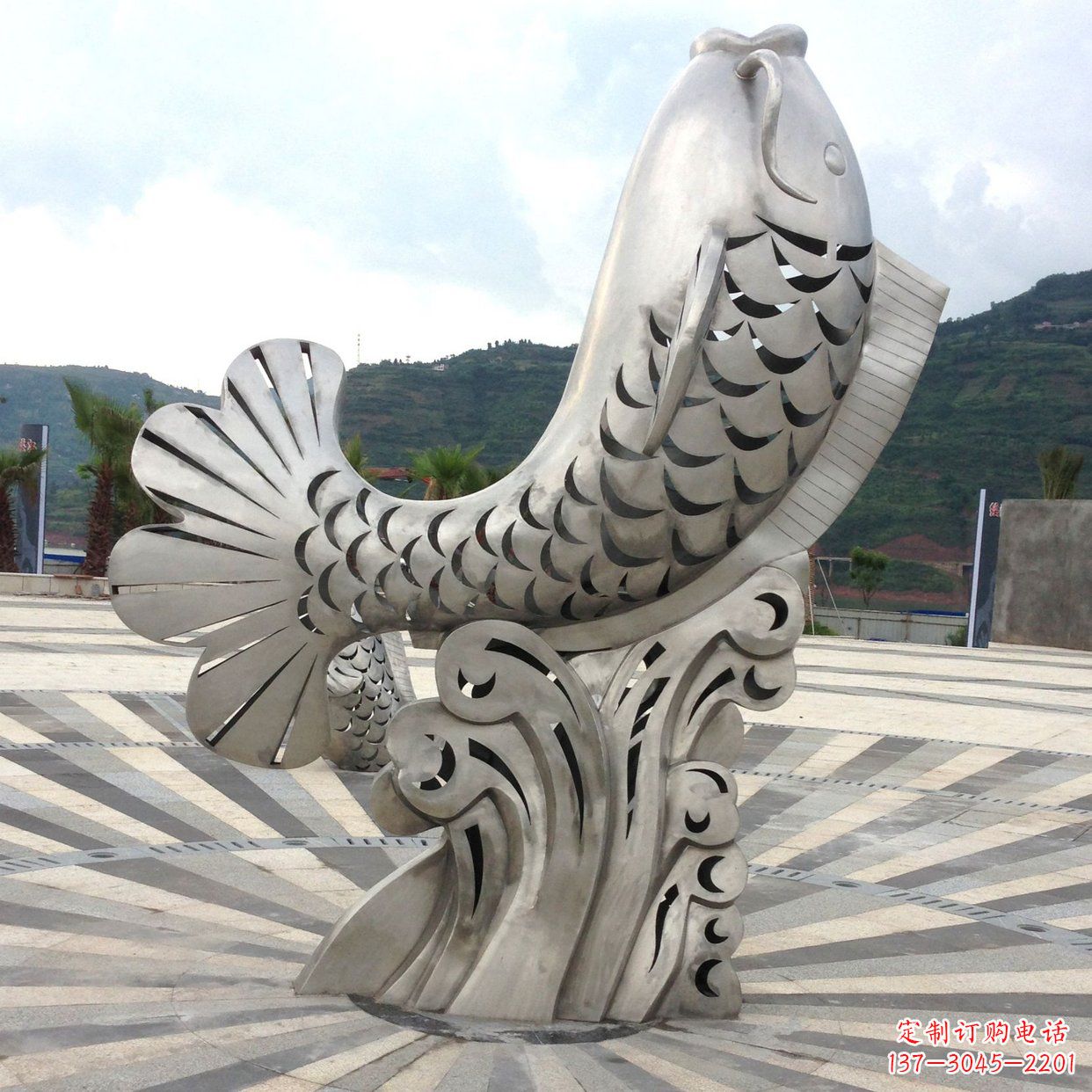 商丘不锈钢“鱼”园林水景喷泉动物景观雕塑