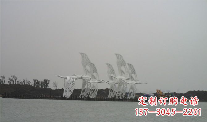 商丘不锈钢白鹭动物雕塑美丽的艺术作品