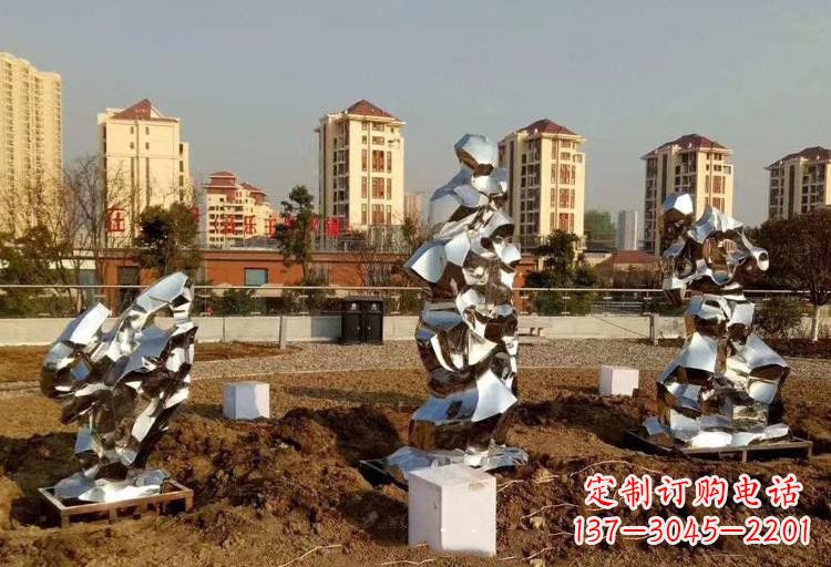 商丘不锈钢太湖石雕塑给人以美的视觉体验
