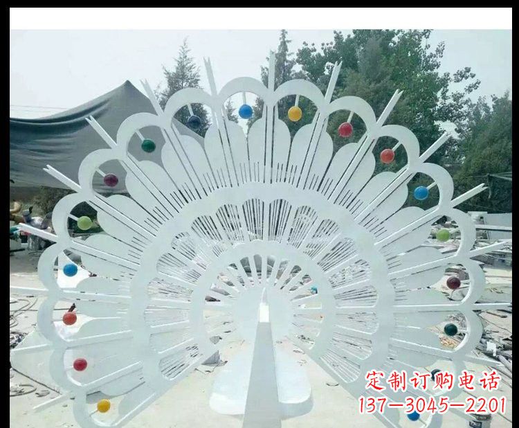 商丘精美不锈钢孔雀雕塑
