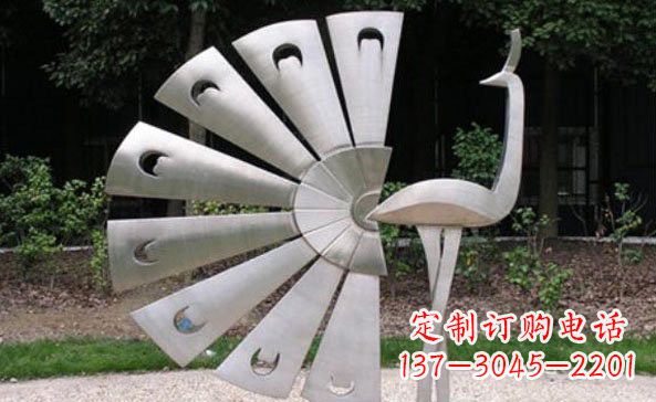 商丘不锈钢孔雀雕塑美丽而持久