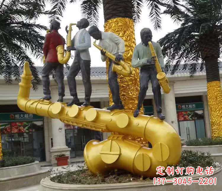商丘不锈钢吹萨克斯人物雕塑
