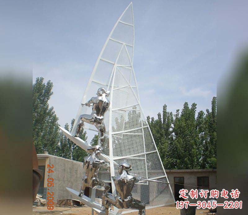 商丘不锈钢帆船给公园带来美丽的景致