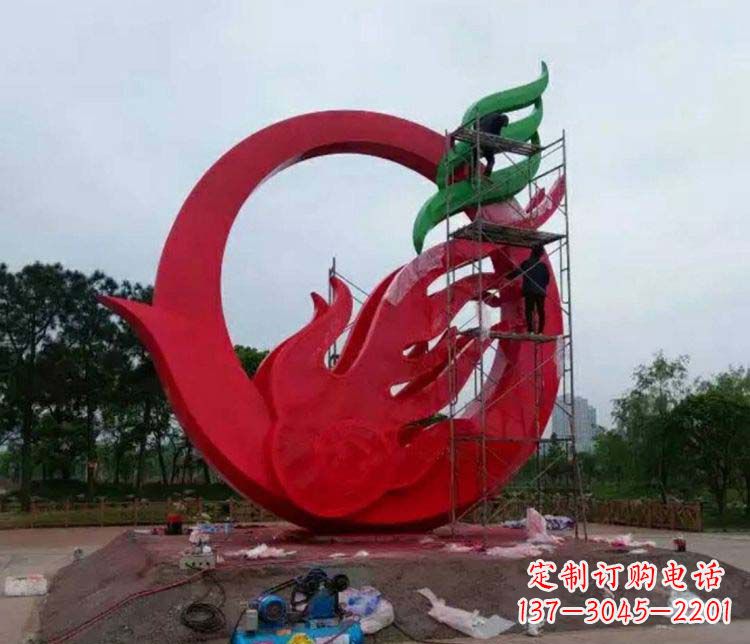 商丘不锈钢凤凰雕塑精美而又神秘