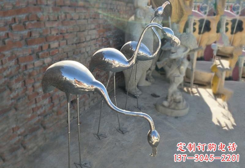 商丘不锈钢火烈鸟雕塑灿烂耀眼的艺术之作