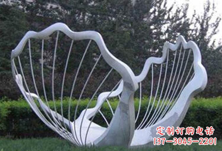 商丘不锈钢公园的镂空贝壳雕塑