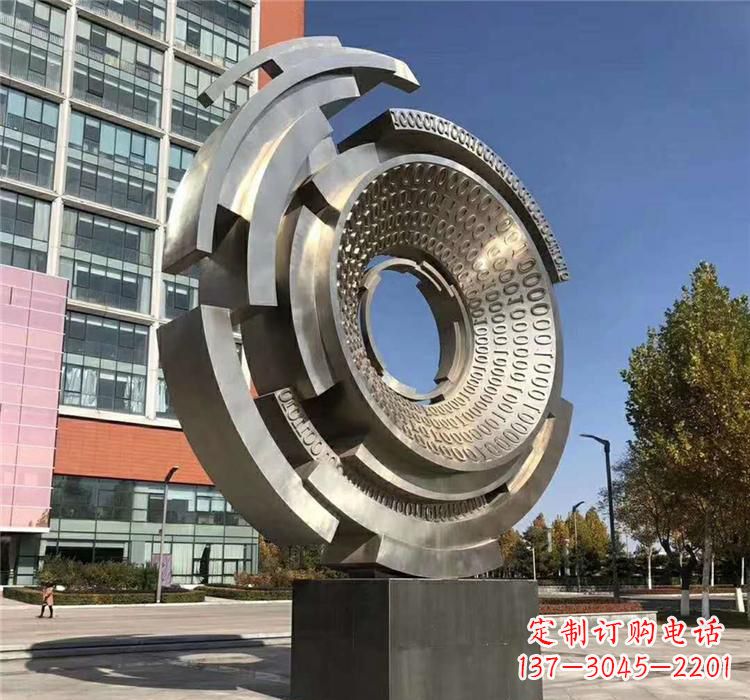 商丘不锈钢齿轮雕塑流动的美丽