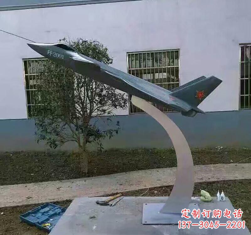 商丘不锈钢飞机雕塑——极致精美的艺术品