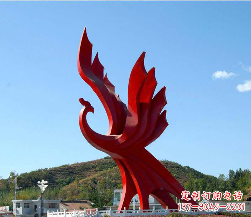 商丘璀璨凤凰不锈钢广场上的艺术之美