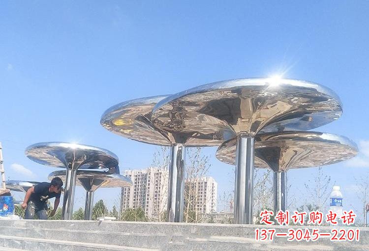 商丘不锈钢广场凉亭雕塑——精美雕塑点缀美丽环境