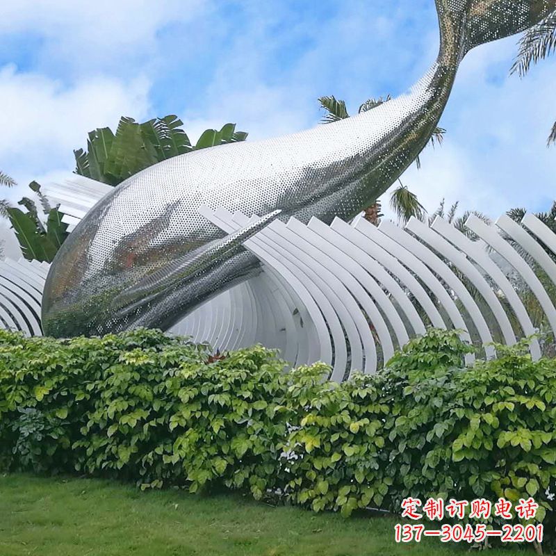 商丘海豚雕塑镜面鲸鱼创意动物景观