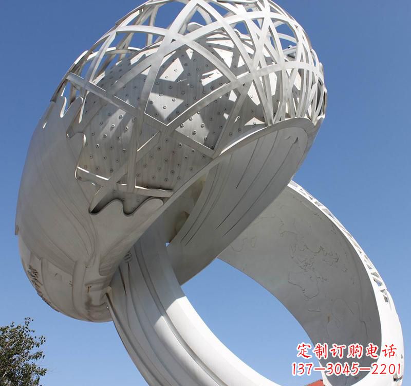商丘不锈钢户外婚庆戒指雕塑婚礼永恒的记忆