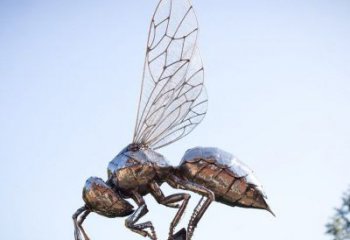 商丘不锈钢公园蜜蜂雕塑精彩纷呈的自然之美