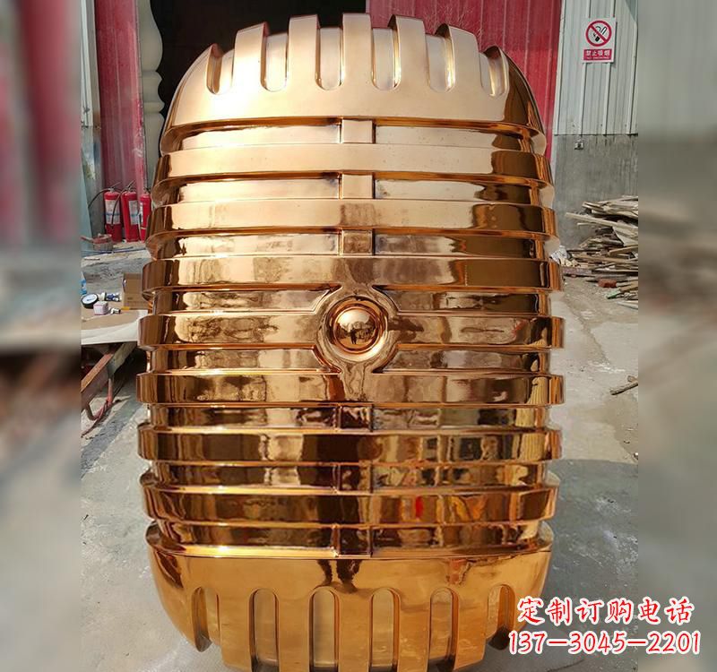 商丘不锈钢话筒雕塑传承历史的象征