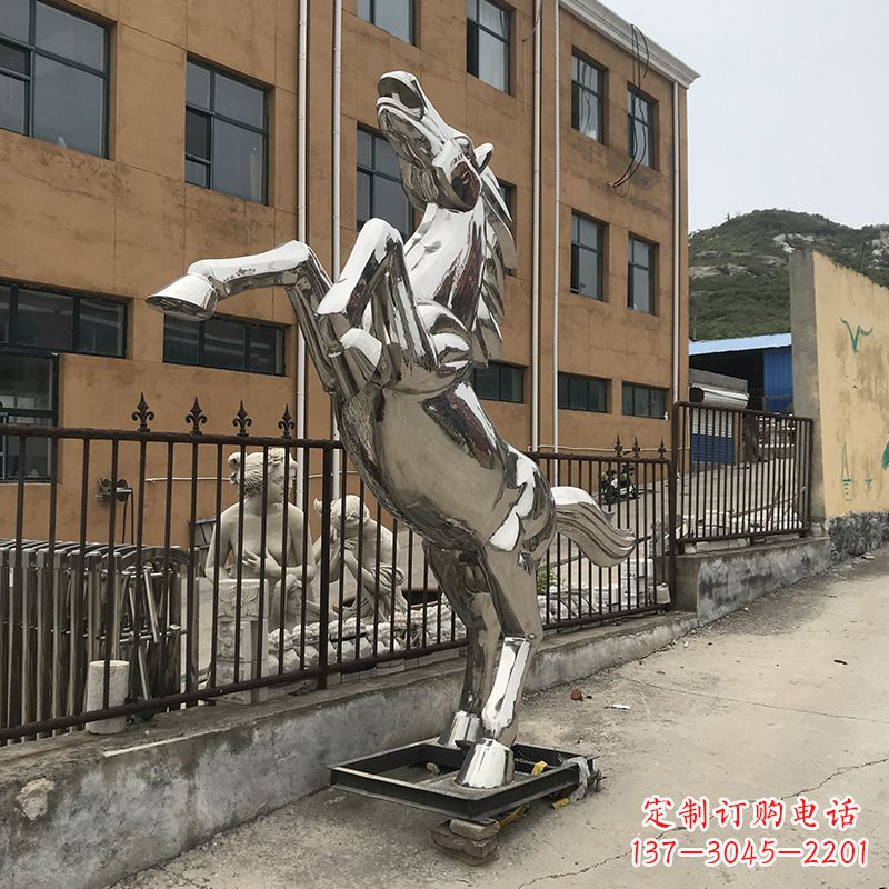 商丘不锈钢马雕塑精美绝伦