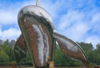 商丘大型海边公园水景动物雕塑——不锈钢鲸鱼