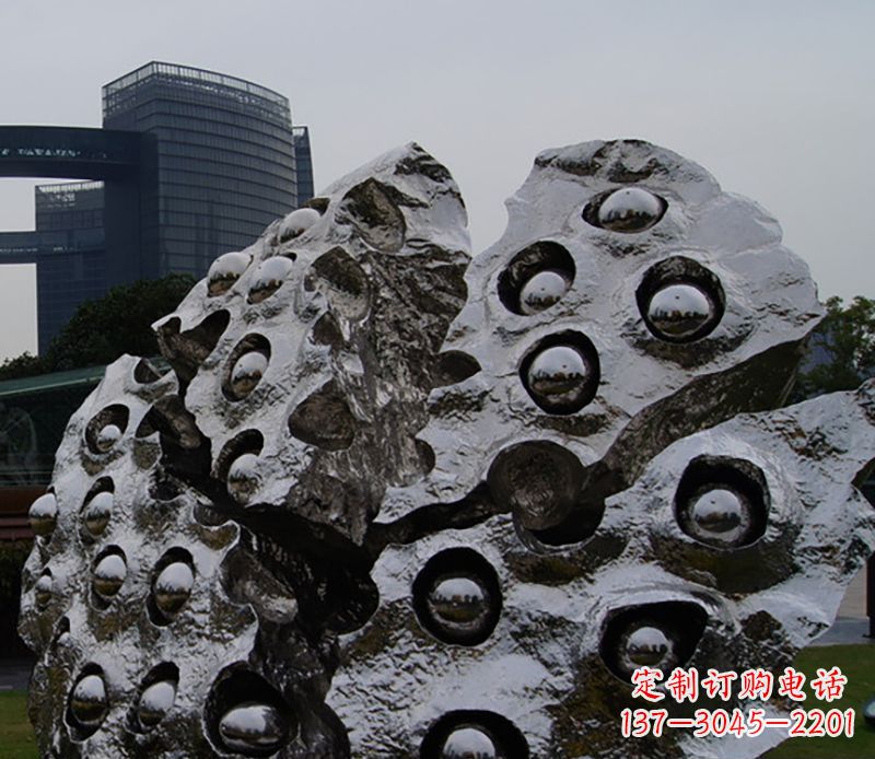 商丘不锈钢莲蓬雕塑精美绝伦