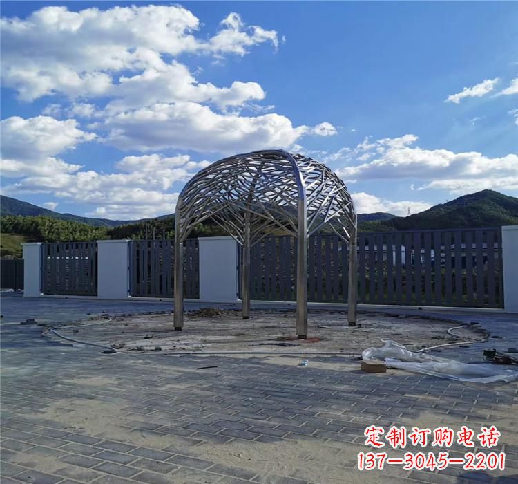 商丘不锈钢凉亭雕塑美丽的艺术之作