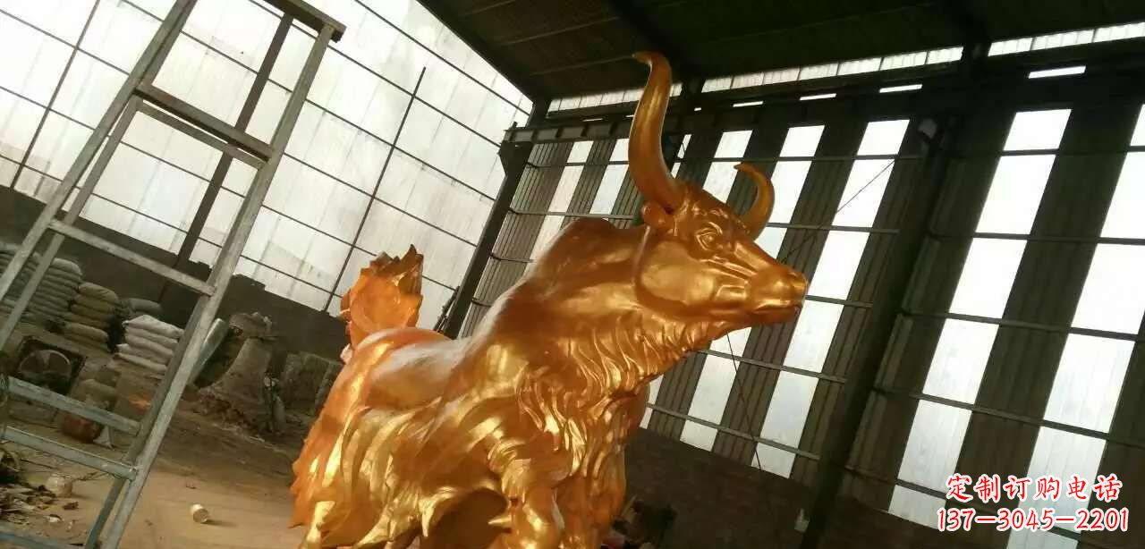 商丘精美不锈钢牦牛钛金雕塑
