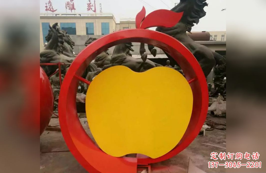 商丘不锈钢苹果雕塑——见证爱与和平