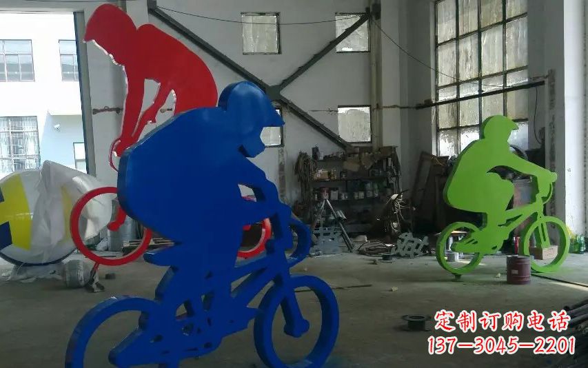 商丘不锈钢骑自行车的运动雕塑