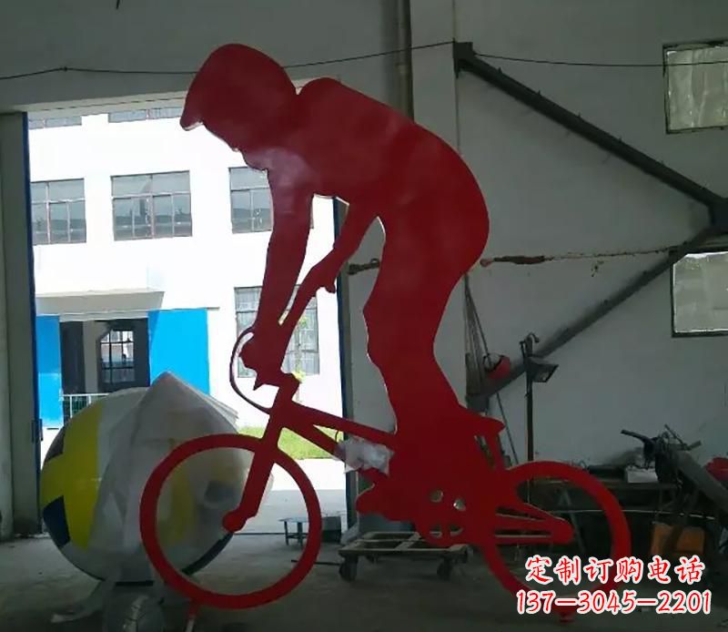 商丘不锈钢自行车雕塑激发自行车运动的热情