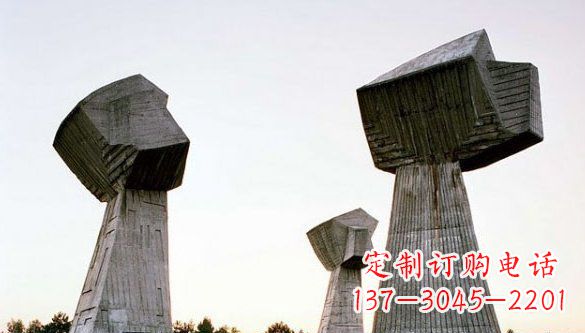 商丘不锈钢拳头一种独特的雕塑材料