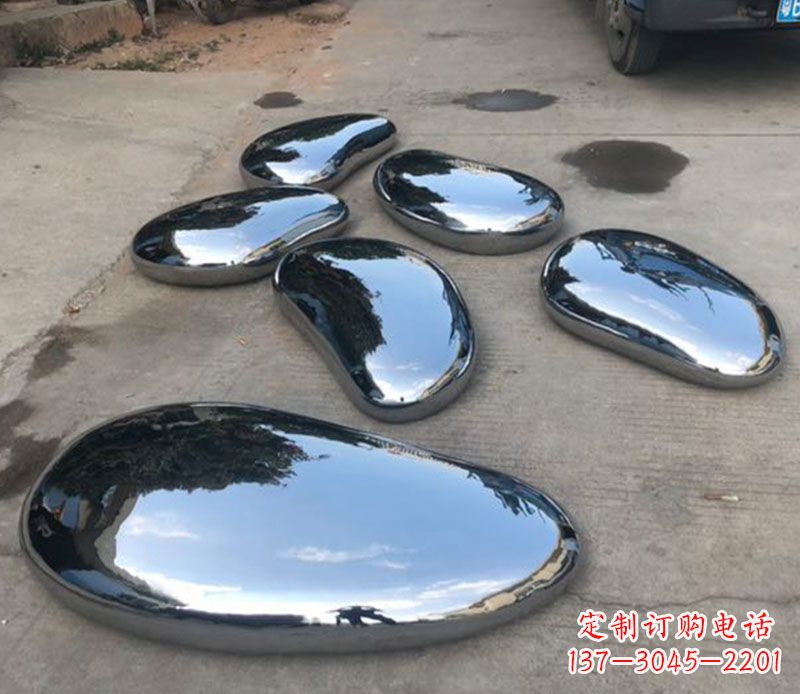 商丘水滴雕塑——不锈钢的精美之作