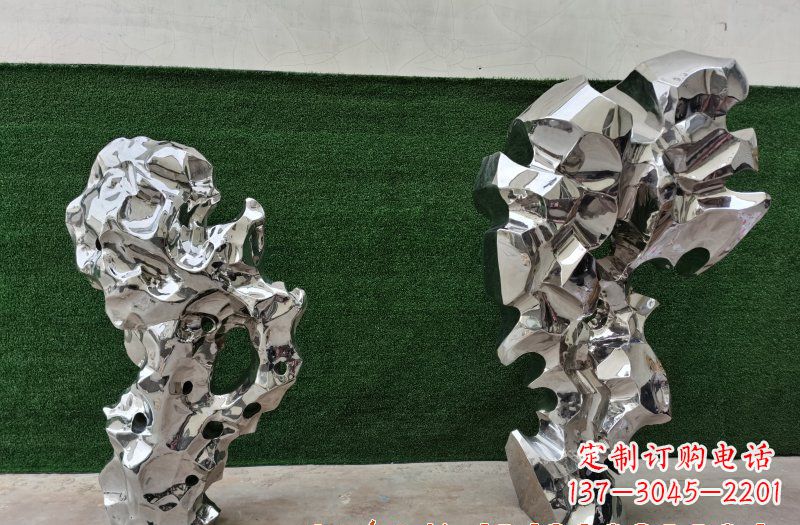 商丘精美太湖石雕塑