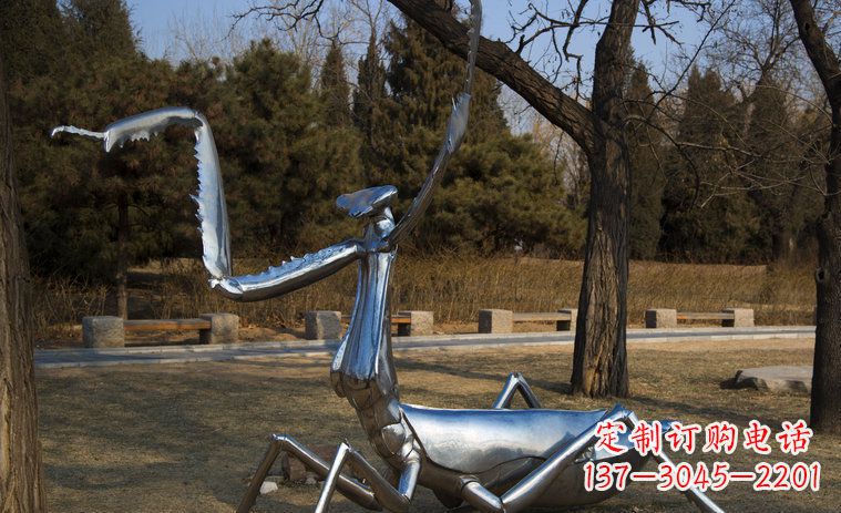 商丘不锈钢螳螂园林景观雕塑创意缔造美景
