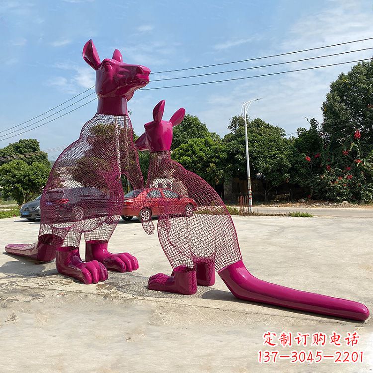 商丘不锈钢袋鼠雕塑给公园带来美好景观