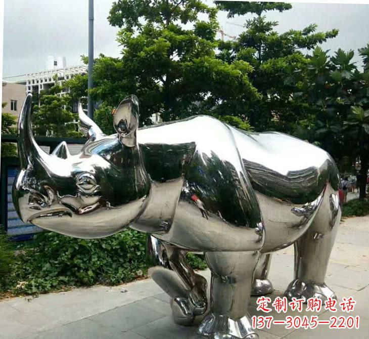 商丘不锈钢犀牛雕塑传承自然之美