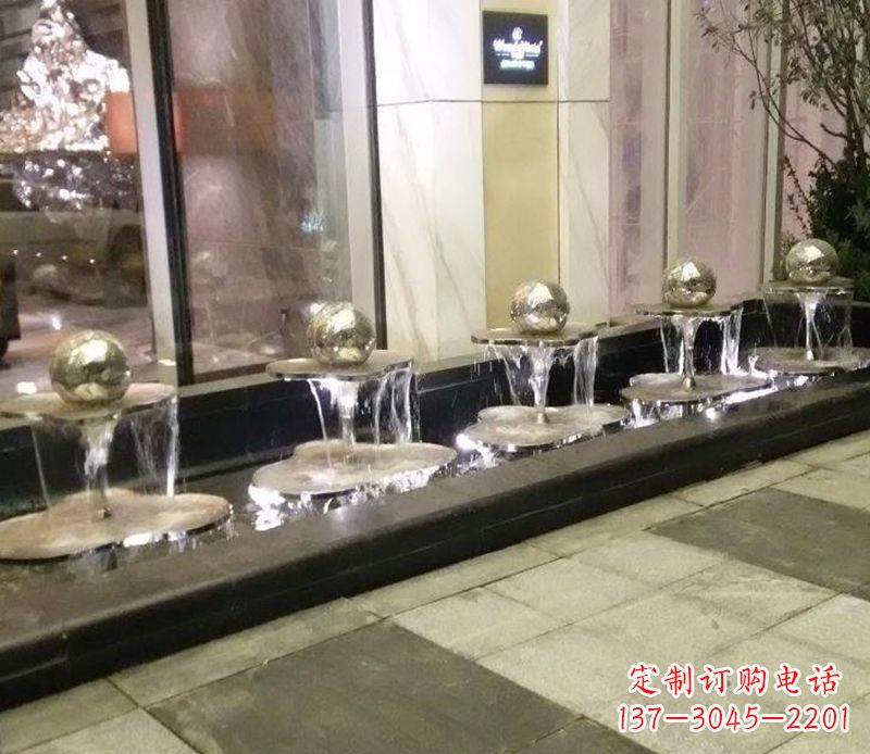 商丘不锈钢小喷泉雕塑——美化环境的艺术