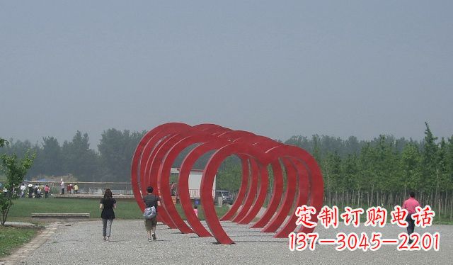 商丘不锈钢心形拱门雕塑美丽而神圣