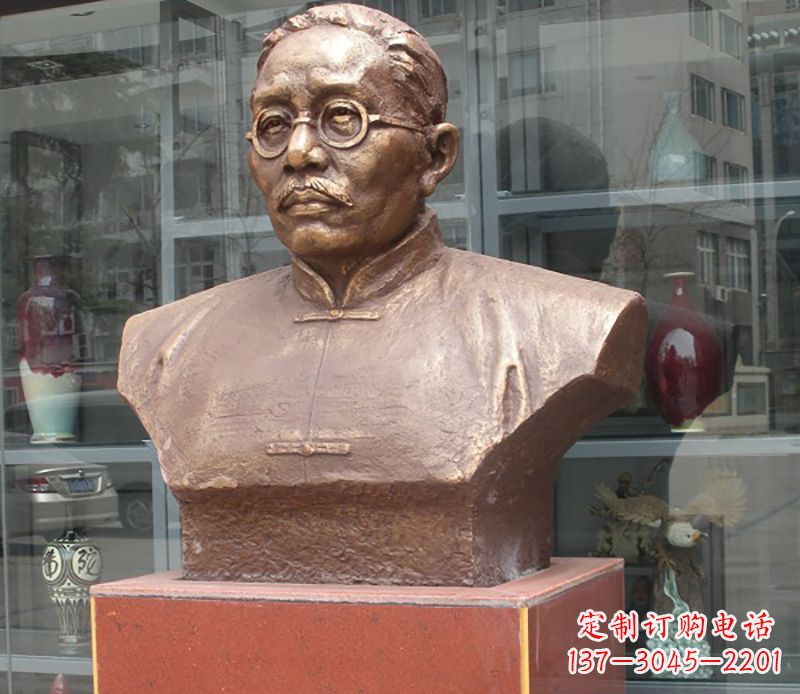 商丘蔡元培雕塑传承睿智的象征