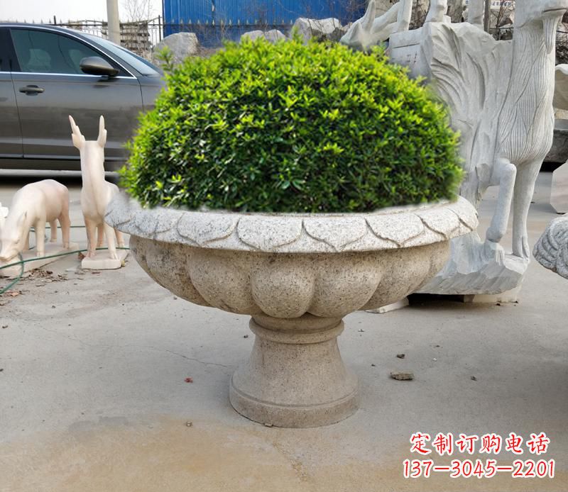 商丘优雅大理石花盆雕塑