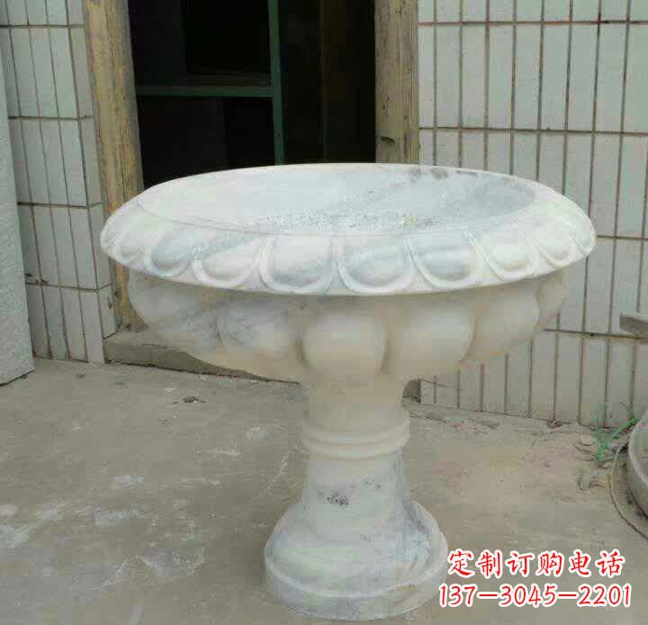 商丘大理石花盆雕塑精美绝伦，艺术风采