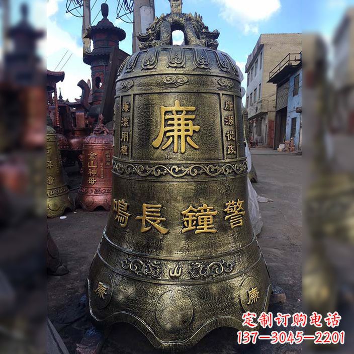 商丘大铜钟雕塑