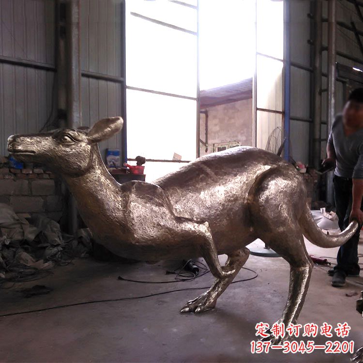 商丘袋鼠纯铜雕塑