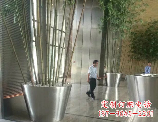 商丘公司不锈钢花盆景观雕塑1