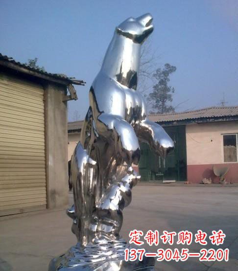 商丘公园不锈钢抽象北极熊动物雕塑