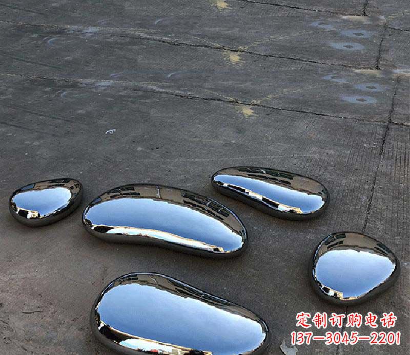 商丘不锈钢水滴景观雕塑美轮美奂，营造自然灵动